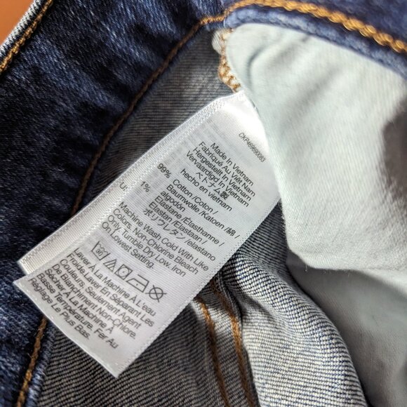 Madewell Mid Rise Kick Out Jeans Size 32 Petite Medium Wash Flare - Picture 2 of 5